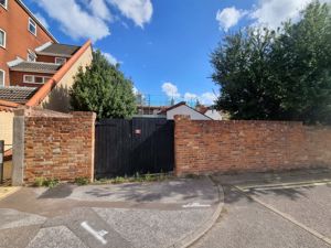 Photo 6- click for photo gallery